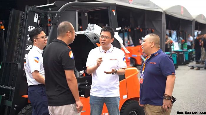 蓝色力量 品质启航——2025年诺力蓝色军团启动仪式暨优秀经销商表彰大会