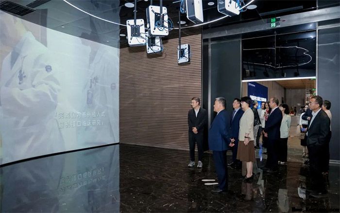 智启未来 携手共赢 | 诺力股份与浙大机器人研究院战略合作协议签署仪式在杭举行